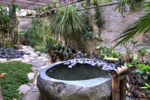 Bathtub Made From Oxidized Stone