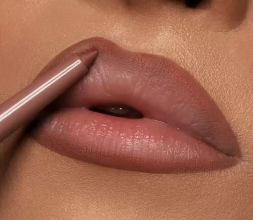 Overline Lips