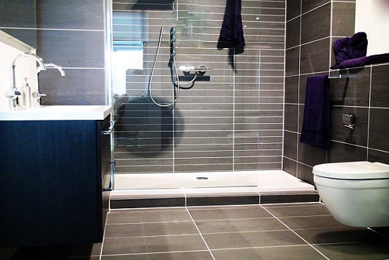 Complementing Tiles for Wet Room