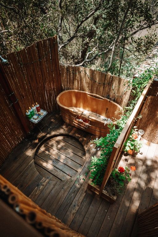 Timber Enclosure Outdoor Shower