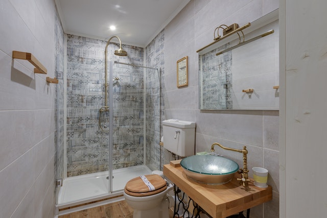 Vintage Double Shower Style